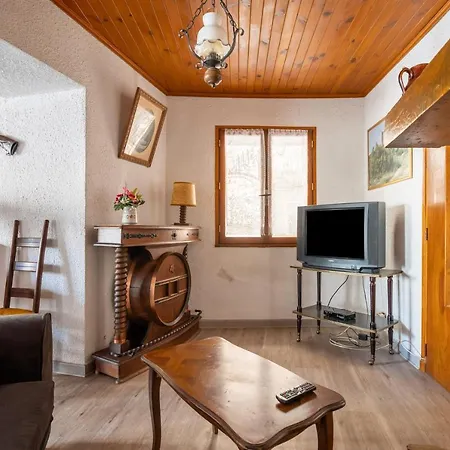 Maison Accueillante Avec Jardin A Albas Holiday home *